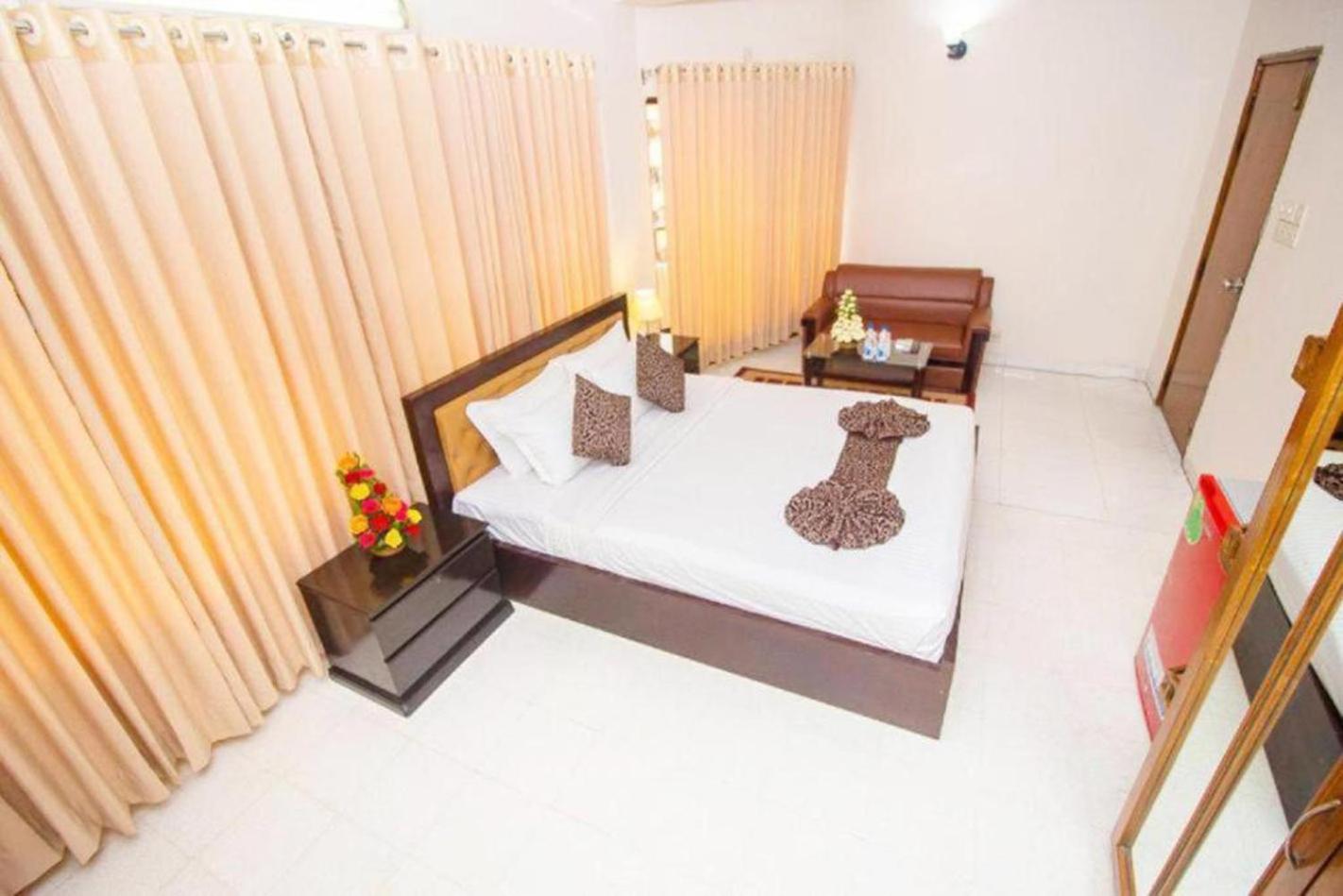 Hotel Suite Palace Baridhara Dakka Kültér fotó