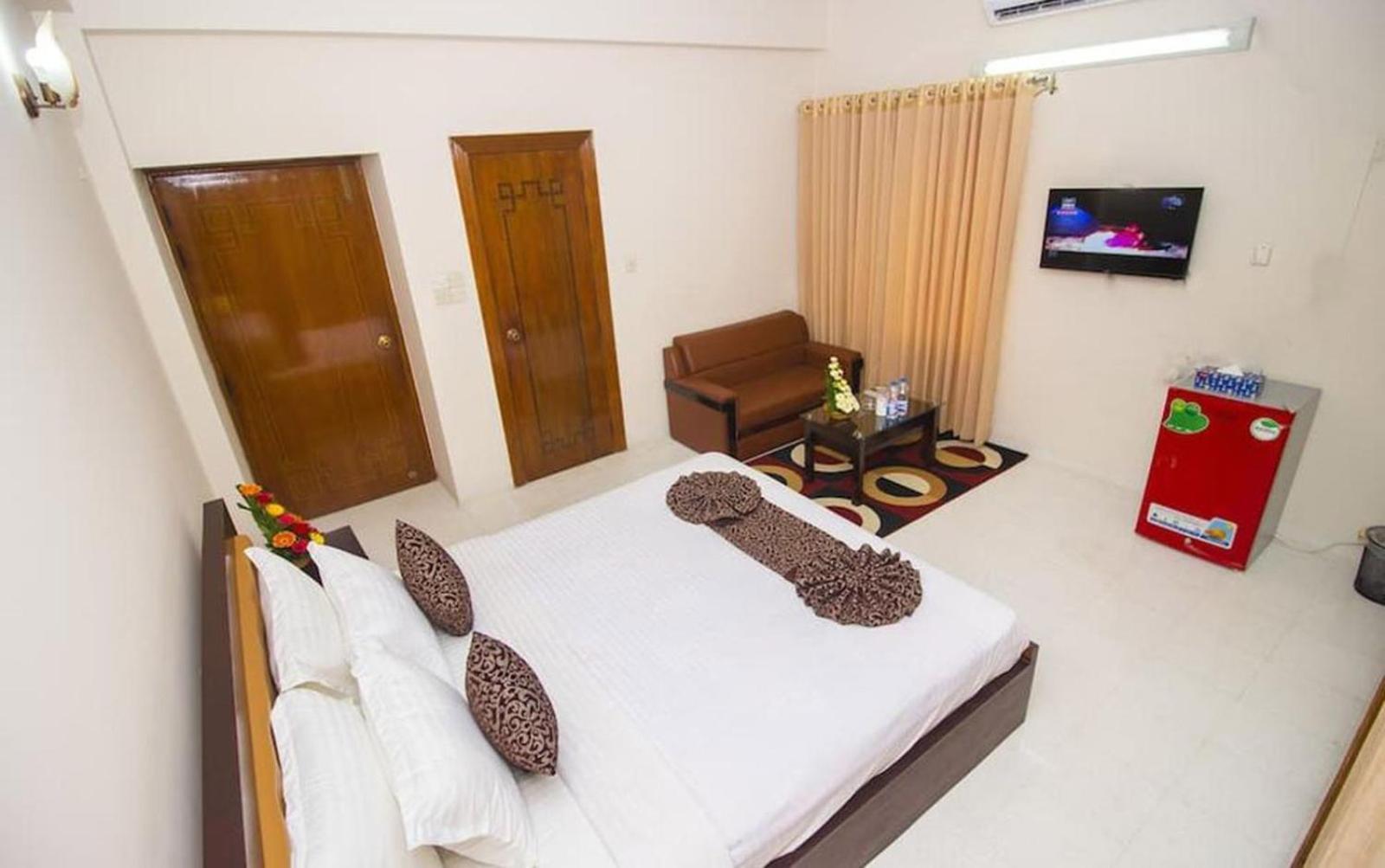 Hotel Suite Palace Baridhara Dakka Kültér fotó