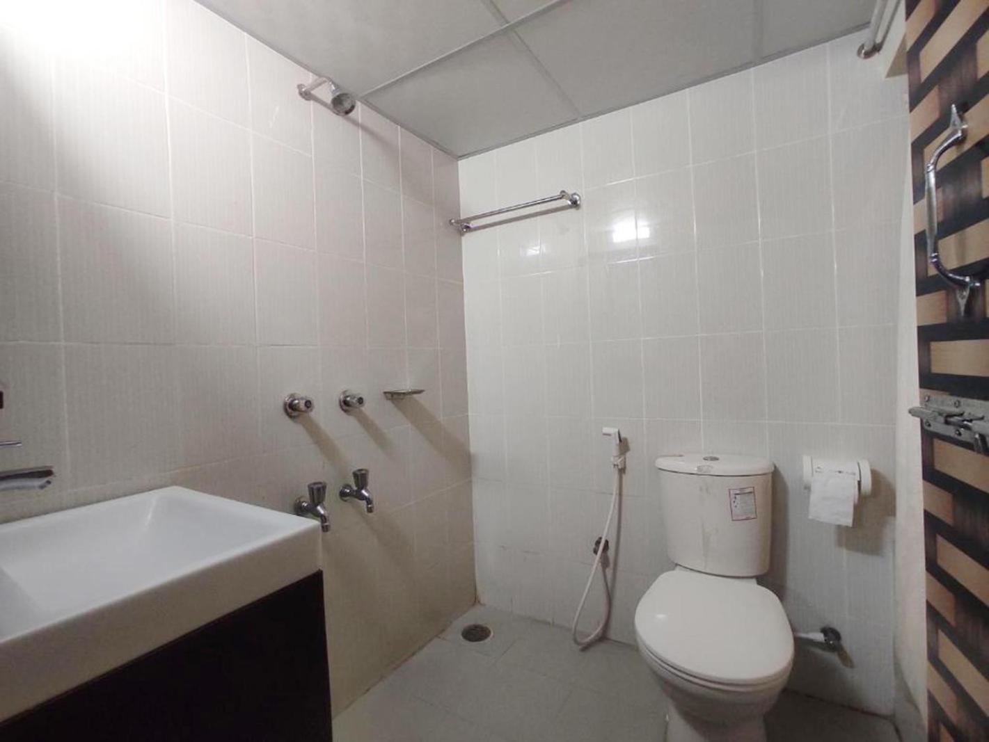 Hotel Suite Palace Baridhara Dakka Kültér fotó